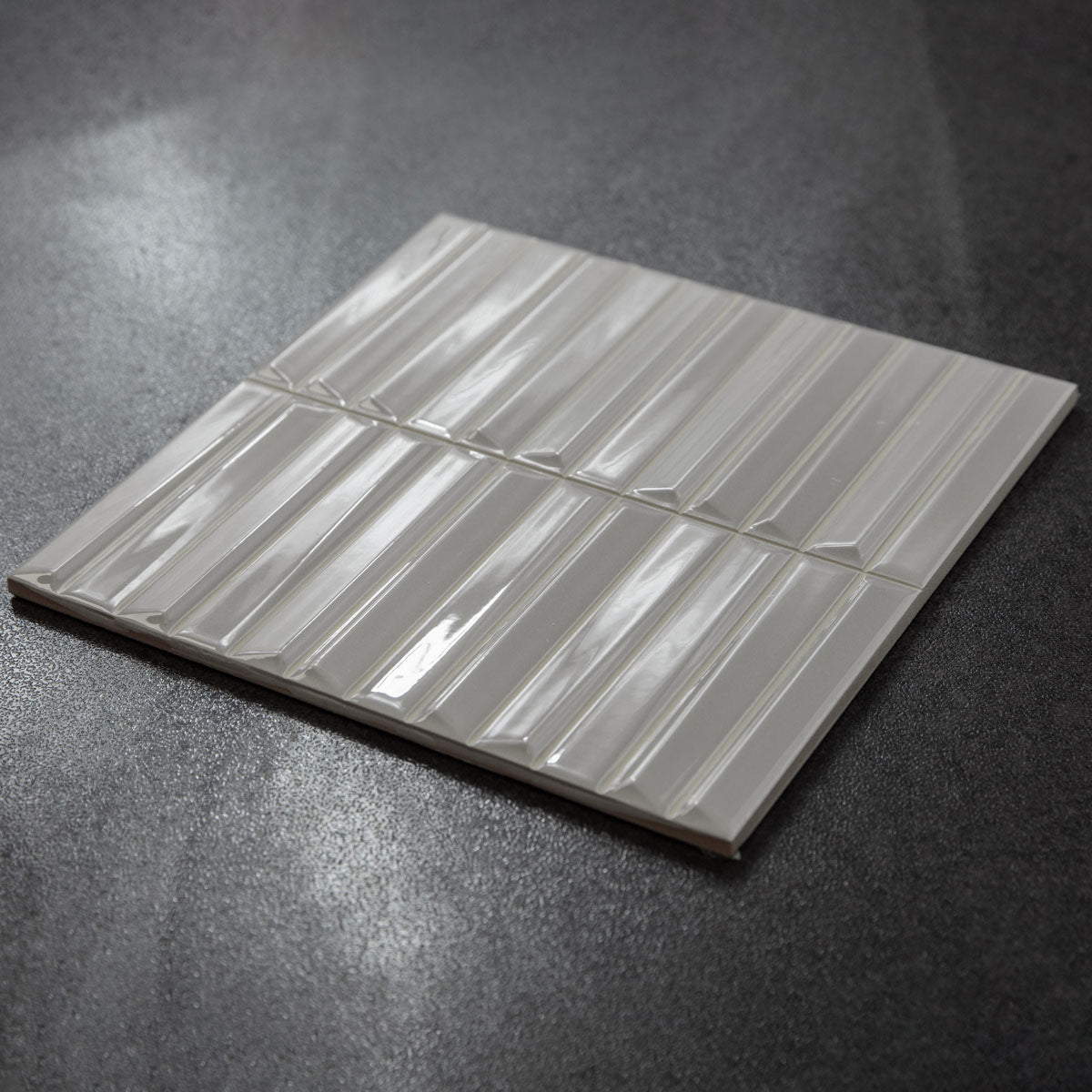 Kakel Melody Grey Blank 20x20