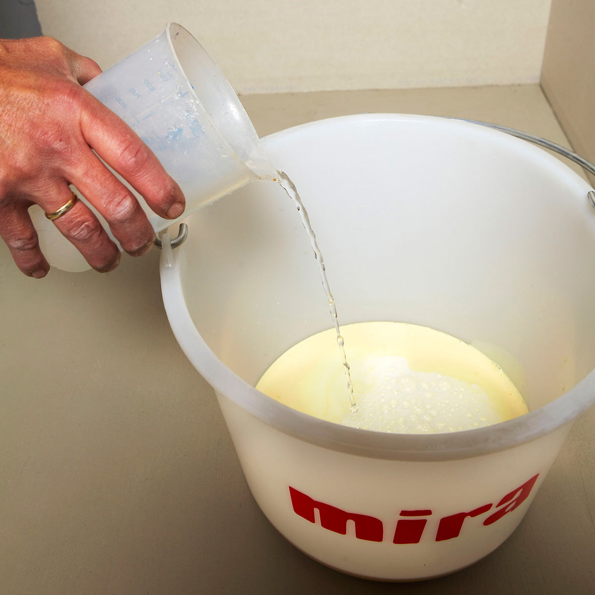 Primer Mira 4180 5 kg