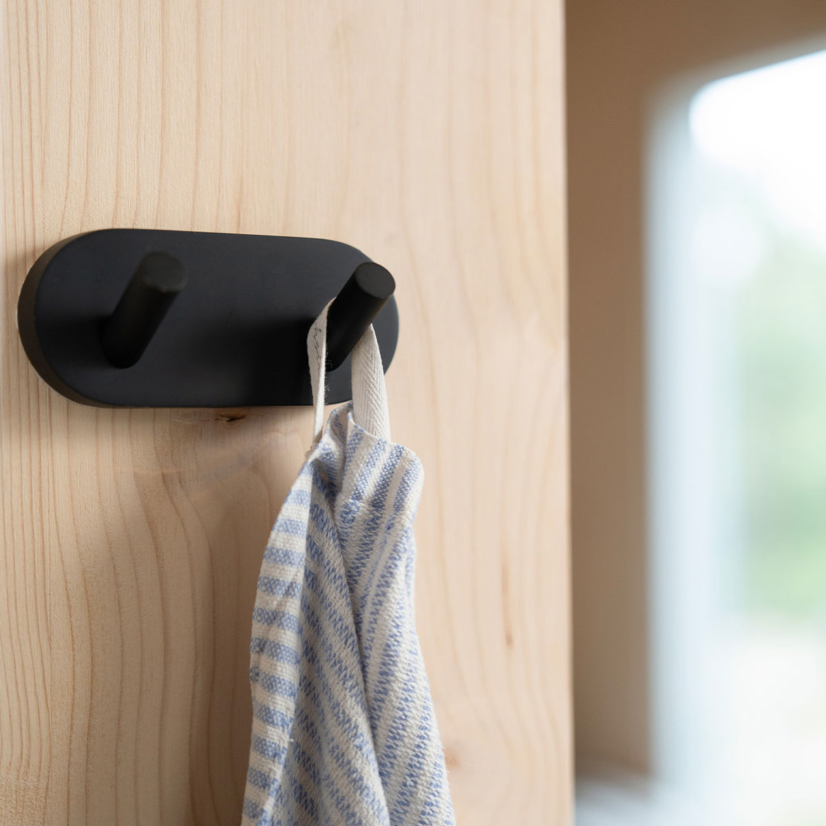 Dobbel krok Smedbo Home Svart Matt