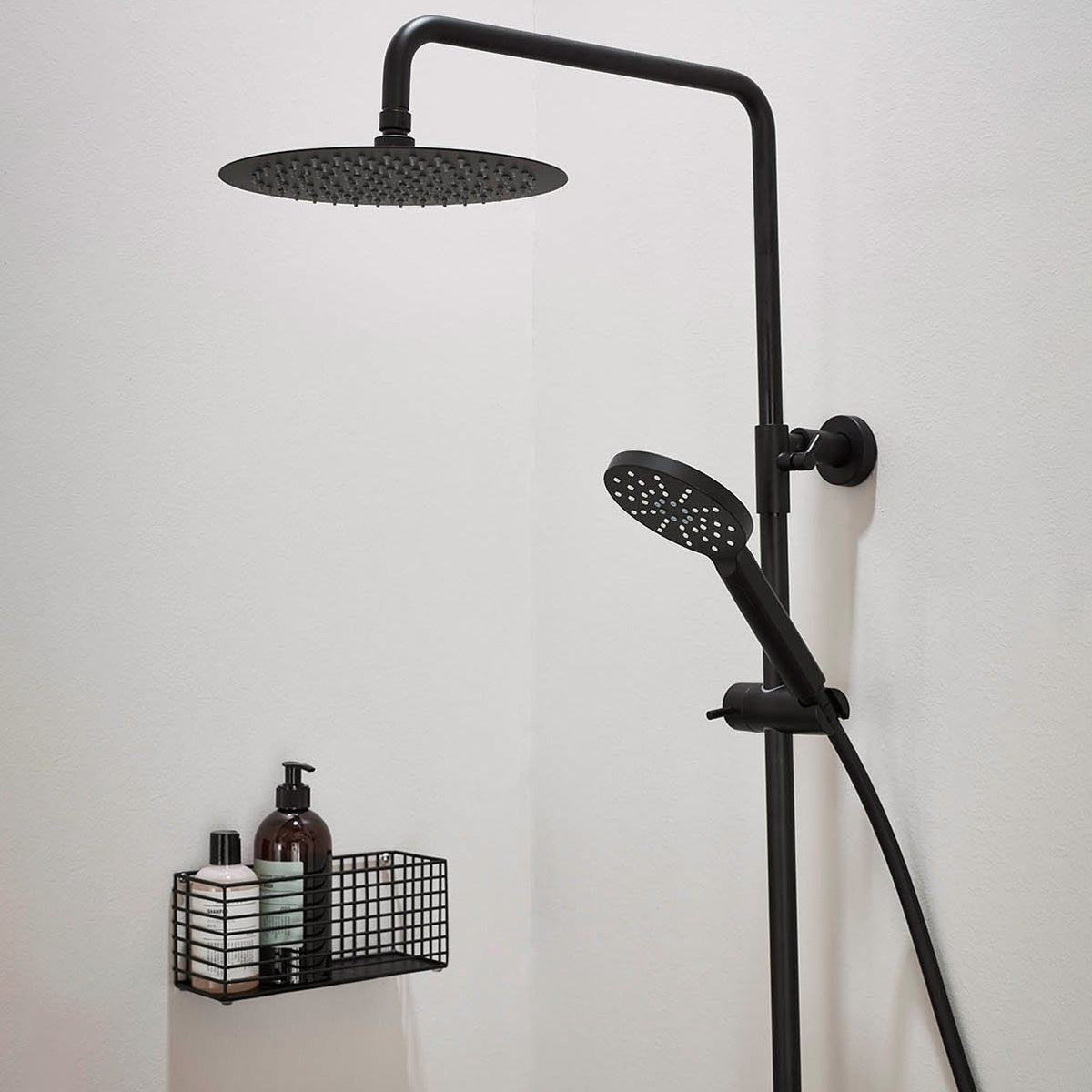 Takdusj Noro Studio 160cc Svart med Ø200 dusjhode