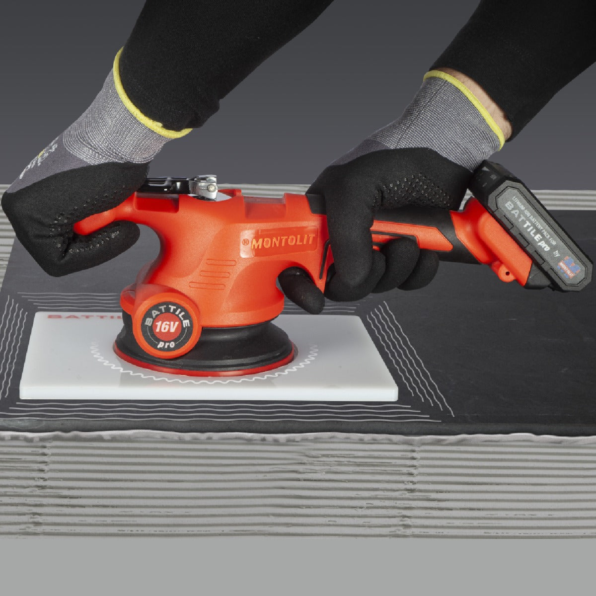 Plattvibrator Montolit Battile Pro 2B